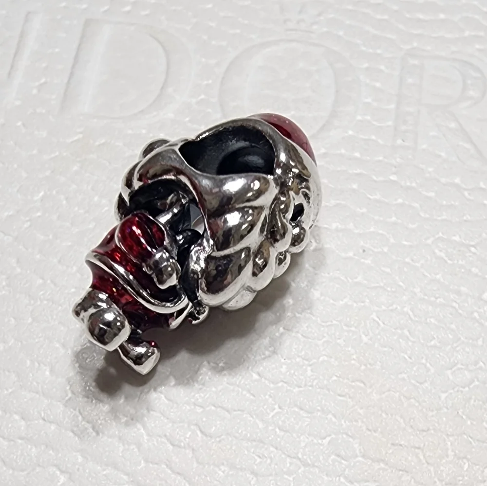 Pandora Playful Santa Charm